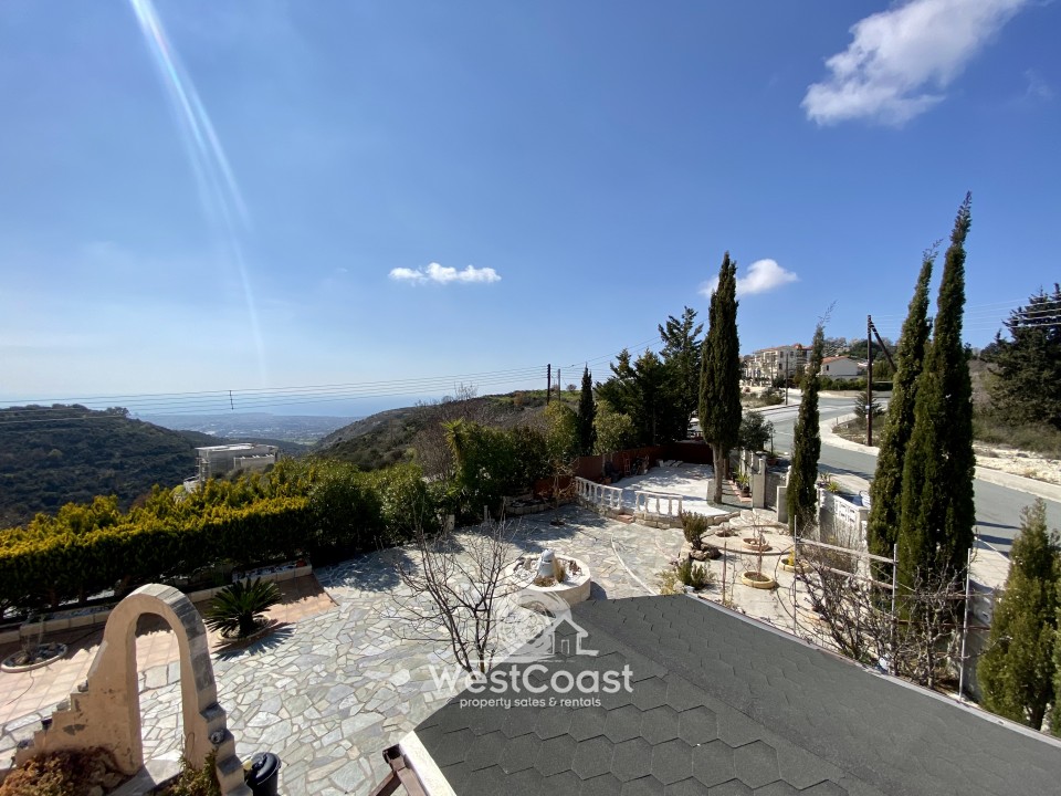 Detached Villa For Sale in Tsada, Paphos SL22635