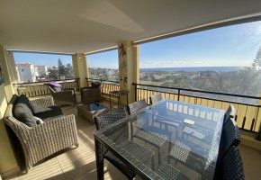 Detached Villa For Rent  in  Sea Caves - St.George