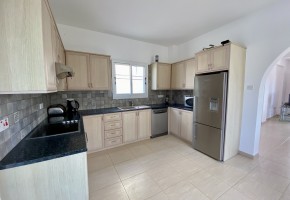 Detached Villa For Sale  in  Konia