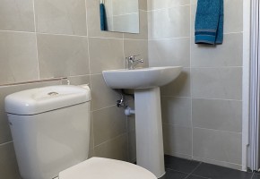 Building For Sale  in  Tombs of the Kings