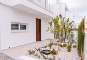 Detached Villa For Sale  in  Peyia