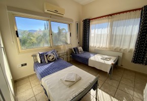 Detached Villa For Sale  in  Coral Bay