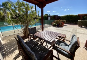 Detached Villa For Sale  in  Coral Bay