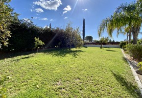 Detached Villa For Sale  in  Coral Bay