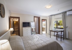 Detached Villa For Sale  in  Argaka