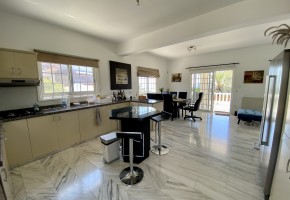 Detached Villa For Sale  in  Secret Valley