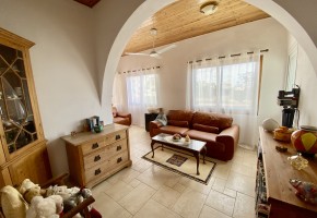 Detached Villa For Sale  in  Peyia