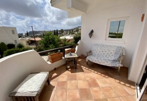 Detached Villa For Sale  in  Peyia