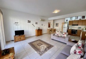 Detached Villa For Rent  in  Universal
