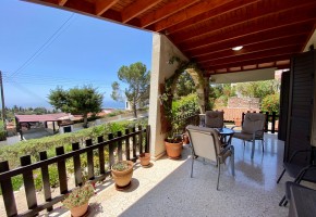 Bungalow For Sale  in  Kamares - Tala