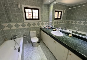 Detached Villa For Sale  in  Kamares - Tala