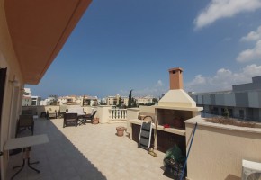 Penthouse For Sale  in  Tombs of the Kings