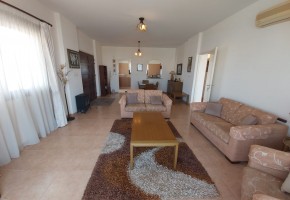 Penthouse For Sale  in  Tombs of the Kings
