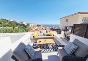 Town House For Sale  in  Peyia