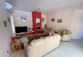Bungalow For Sale  in  Peyia