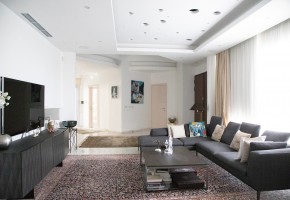 Detached Villa For Sale  in  Agios Tychonas