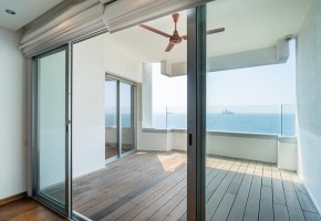 Office  For Sale  in  Agia Zoni