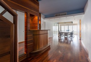 Office  For Sale  in  Agia Zoni