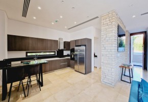 Detached Villa For Sale  in  Sea Caves - St.George