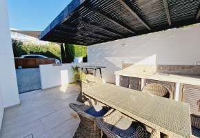 Detached Villa For Sale  in  Sea Caves - St.George