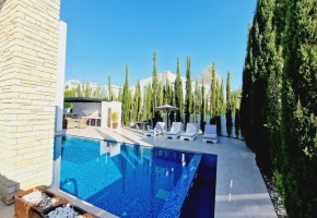 Detached Villa For Sale  in  Sea Caves - St.George