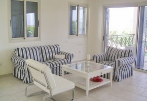 Detached Villa For Sale  in  Neo Chorio