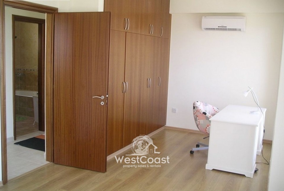 Detached Villa For Sale  in  Neo Chorio