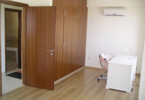 Detached Villa For Sale  in  Neo Chorio