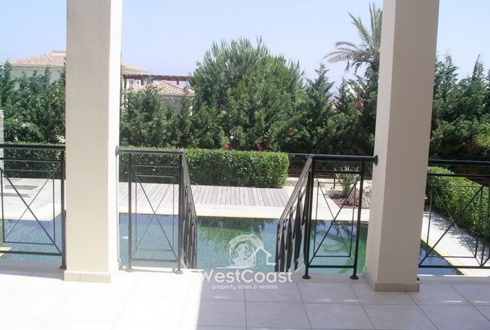 Detached Villa For Sale  in  Neo Chorio