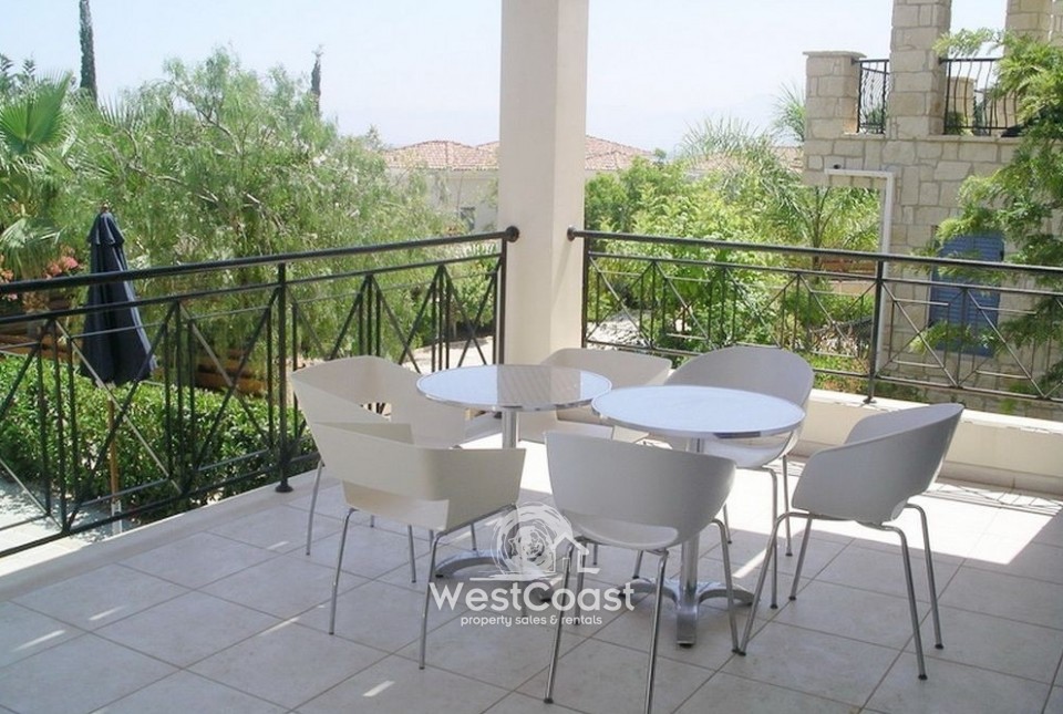 Detached Villa For Sale  in  Neo Chorio