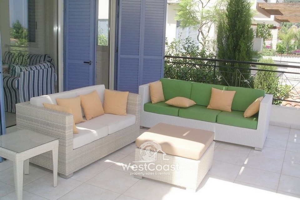 Detached Villa For Sale  in  Neo Chorio