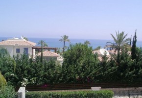 Detached Villa For Sale  in  Neo Chorio