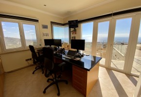 Detached Villa For Sale  in  Akoursos