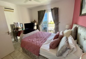 Town House For Sale  in  Peyia