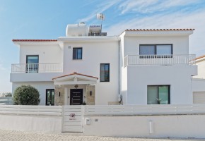 Detached Villa For Sale in Tala, Paphos - SL23104
