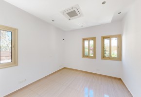 Detached Villa For Sale  in  Kissonerga