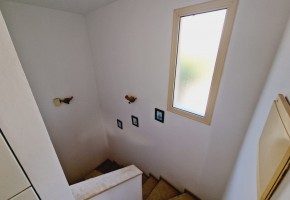 Detached Villa For Sale  in  Anavargos