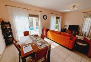 Detached Villa For Sale  in  Anavargos
