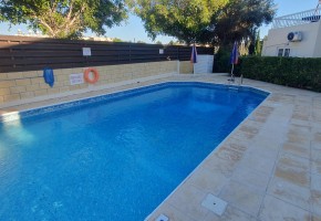 Town House For Rent  in  Kato Paphos