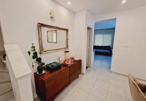 Detached Villa For Sale  in  Universal