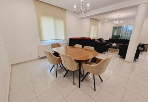 Detached Villa For Sale  in  Universal