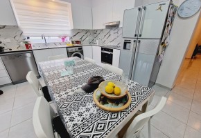 Detached Villa For Sale  in  Universal