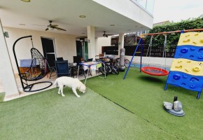 Detached Villa For Sale  in  Universal