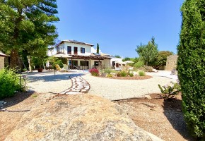 Detached Villa For Sale  in  Aphrodite Hills