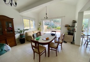 Detached Villa For Sale  in  Marathounda