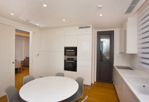 Apartment For Rent  in  Molos