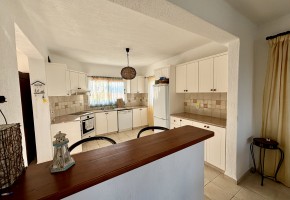 Detached Villa For Sale  in  Chloraka