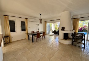 Detached Villa For Sale  in  Chloraka