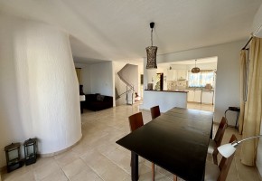 Detached Villa For Sale  in  Chloraka