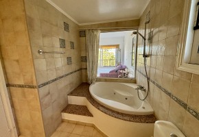 Detached Villa For Sale  in  Chloraka